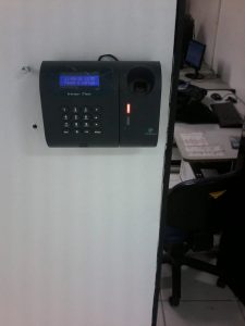 Fechadura eletrônica